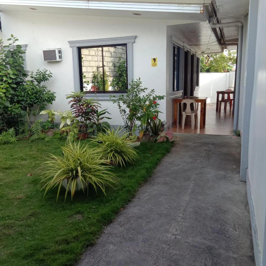 Rna Guesthouse Moalboal Exterior foto